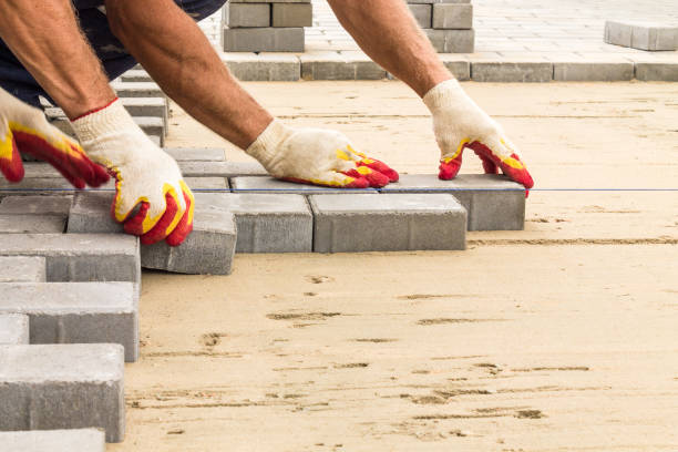 Best Professional Driveway Pavers  in Cortland, OH
